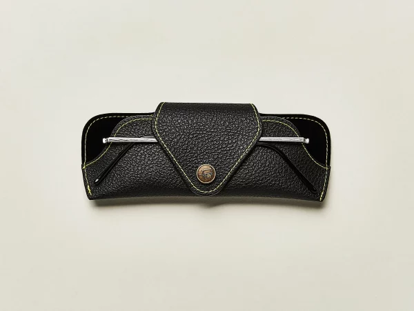 OLD SCHOOL SNAP CASE – Image 2