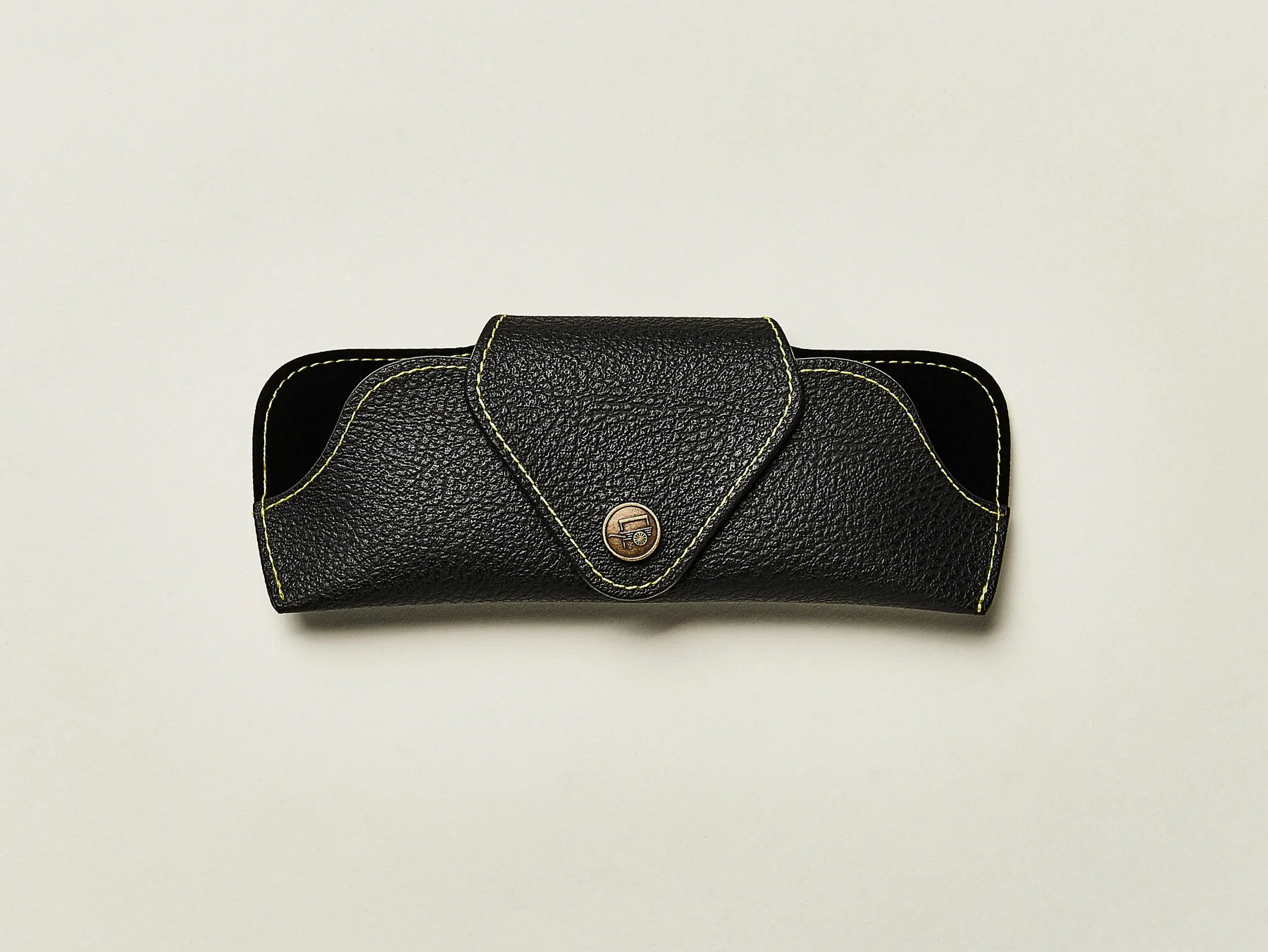 OLD SCHOOL SNAP CASE